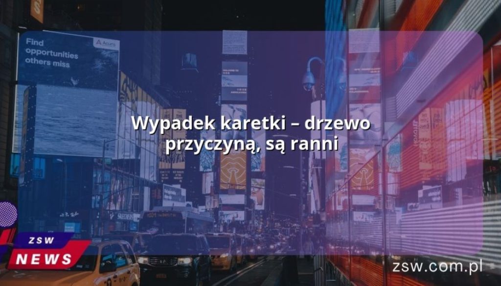 Wypadek karetki – drzewo przyczyną, są ranni